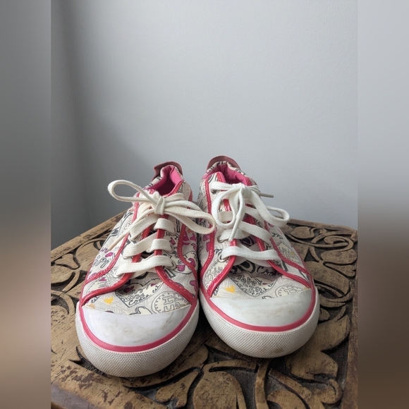 Coach Y2K Sneakers Barrett Poppy Graffiti Heart  w Hot pink trim - Size 8.5 - Picture 2 of 8